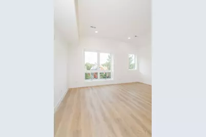 1245 S Fairfield Avenue #3, Chicago, IL 60608 - Photo 3