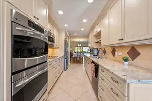 1 N Dee Rd, Park Ridge, IL 60068 - Photo 5