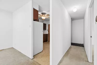 1567 Ridge Avenue #607, Evanston, IL 60201 - Photo 5