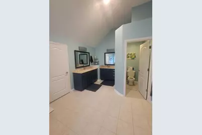 743 Chasewood Drive, South Elgin, IL 60177 - Photo 25