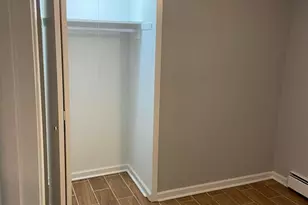 5057 W Dakin St, Chicago, IL 60641 - Photo 9