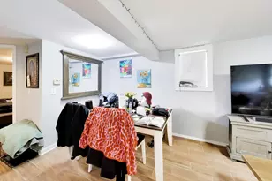 5057 W Dakin St, Chicago, IL 60641 - Photo 7