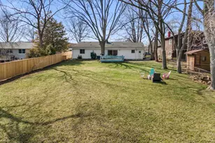 933 N Midlothian Rd, Mundelein, IL 60060 - Photo 15