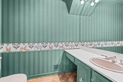 560 Hunter Road, Wilmette, IL 60091 - Photo 13