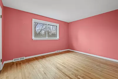 560 Hunter Road, Wilmette, IL 60091 - Photo 23