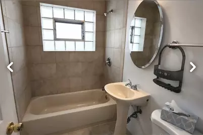 8847 La Crosse Avenue #304, Skokie, IL 60077 - Photo 9