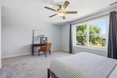6900 Grover Station, Bettendorf, IA 52722 - Photo 33