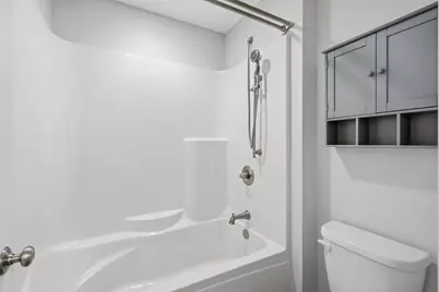 6900 Grover Station, Bettendorf, IA 52722 - Photo 29