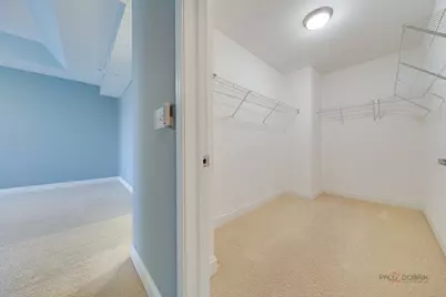 125 N Buffalo Grove Road #407, Buffalo Grove, IL 60089 - Photo 23