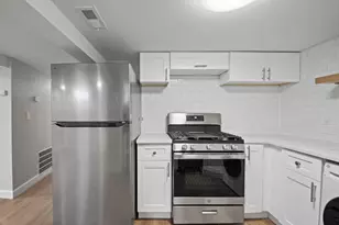 3751 N Clifton Ave, Chicago, IL 60613 - Photo 9