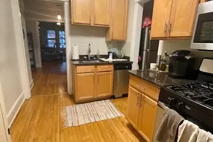 3702 N Fremont St, Chicago, IL 60613 - Photo 3