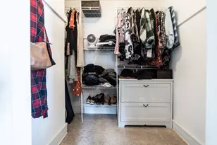 489 Division St, Elgin, IL 60120 - Photo 29