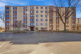 9740 S Pulaski Rd, Oak Lawn, IL 60453 - Photo 1