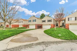 29 Fields East Dr, Champaign, IL 61822 - Photo 3