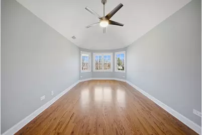 8242 Latrobe Avenue, Burbank, IL 60459 - Photo 25