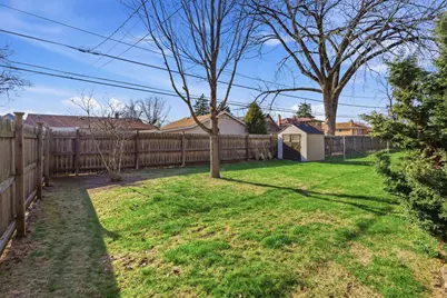 8242 Latrobe Avenue, Burbank, IL 60459 - Photo 43