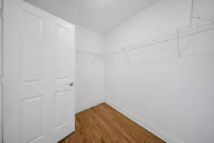 8242 Latrobe Ave, Burbank, IL 60459 - Photo 21