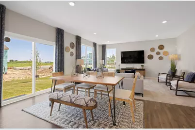 714 Erwin Street, Oswego, IL 60543 - Photo 5