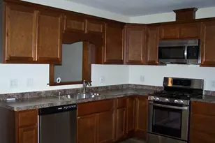 1709 Rogers Ave, McHenry, IL 60050 - Photo 3