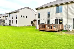 8300 Auburn Ln, Frankfort, IL 60423 - Photo 29