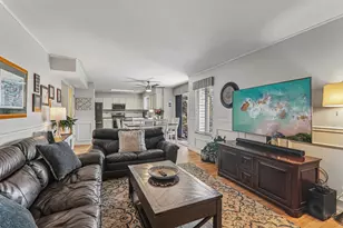 806 Meadowridge Dr, Aurora, IL 60504 - Photo 19