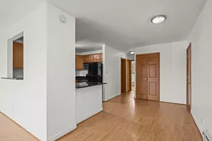 1348 N Geneva Dr, Palatine, IL 60074 - Photo 7