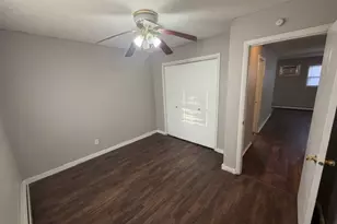 107 College Park Ct, Normal, IL 61761 - Photo 7