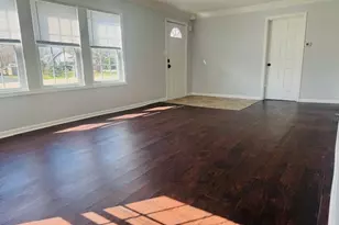 907 W Washington Ave, Lake Bluff, IL 60044 - Photo 5