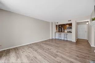 511 Aurora Ave, Naperville, IL 60540 - Photo 9
