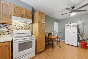 6211 N Kedzie Ave, Chicago, IL 60659 - Photo 5