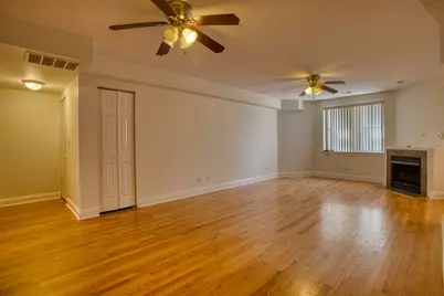 7520 N Winchester Avenue #GE, Chicago, IL 60626 - Photo 9