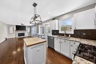 9934 Bedford Dr, Huntley, IL 60142 - Photo 9