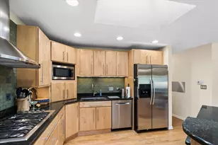 122 Mulberry Rd, Deerfield, IL 60015 - Photo 5