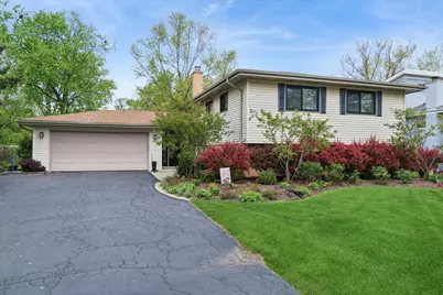 122 Mulberry Road, Deerfield, IL 60015 - Photo 1