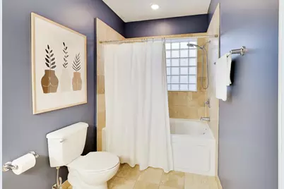 1927 W Belmont Avenue #4, Chicago, IL 60657 - Photo 15