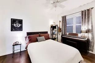 1927 W Belmont Ave, Chicago, IL 60657 - Photo 19