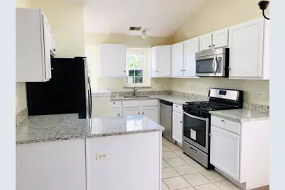 2903 Bartlett Court #204, Naperville, IL 60564 - Photo 3