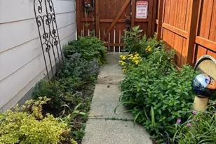 5055 W Argyle St, Chicago, IL 60630 - Photo 49