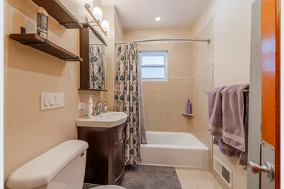 5055 W Argyle Street, Chicago, IL 60630 - Photo 17