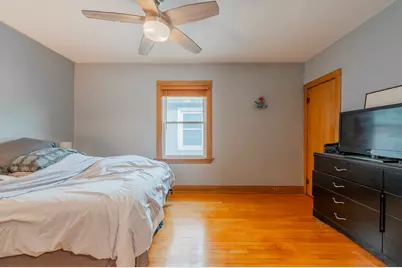 5055 W Argyle Street, Chicago, IL 60630 - Photo 25