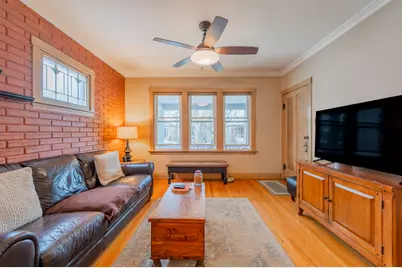 5055 W Argyle Street, Chicago, IL 60630 - Photo 3