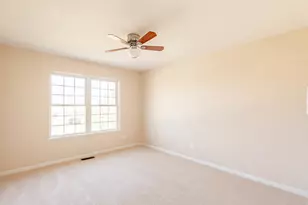 5713 Fieldstone Trail, McHenry, IL 60050 - Photo 13