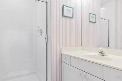 852 Gloucester Xing, Lake Forest, IL 60045 - Photo 21