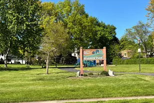 1000 W Hunting Dr, Palatine, IL 60067 - Photo 27