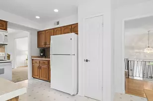 1000 W Hunting Dr, Palatine, IL 60067 - Photo 11