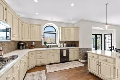 4459 Esquire Circle, Naperville, IL 60564 - Photo 11