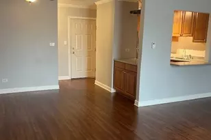 2422 N Kennicott Dr, Arlington Heights, IL 60004 - Photo 5