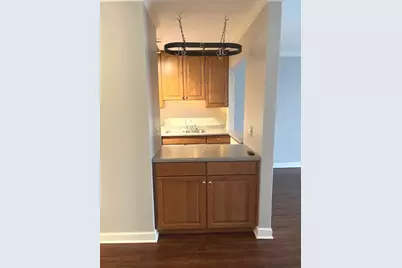 2422 N Kennicott Drive #2D, Arlington Heights, IL 60004 - Photo 11