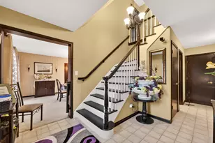 0S775 Madison St, Winfield, IL 60190 - Photo 5