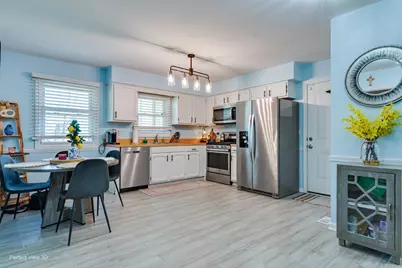 4 W Beech Drive, Schaumburg, IL 60193 - Photo 5